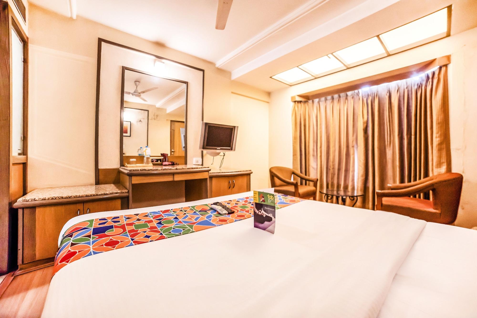 Hotel Gandharva Shivajinagar 푸네 외부 사진